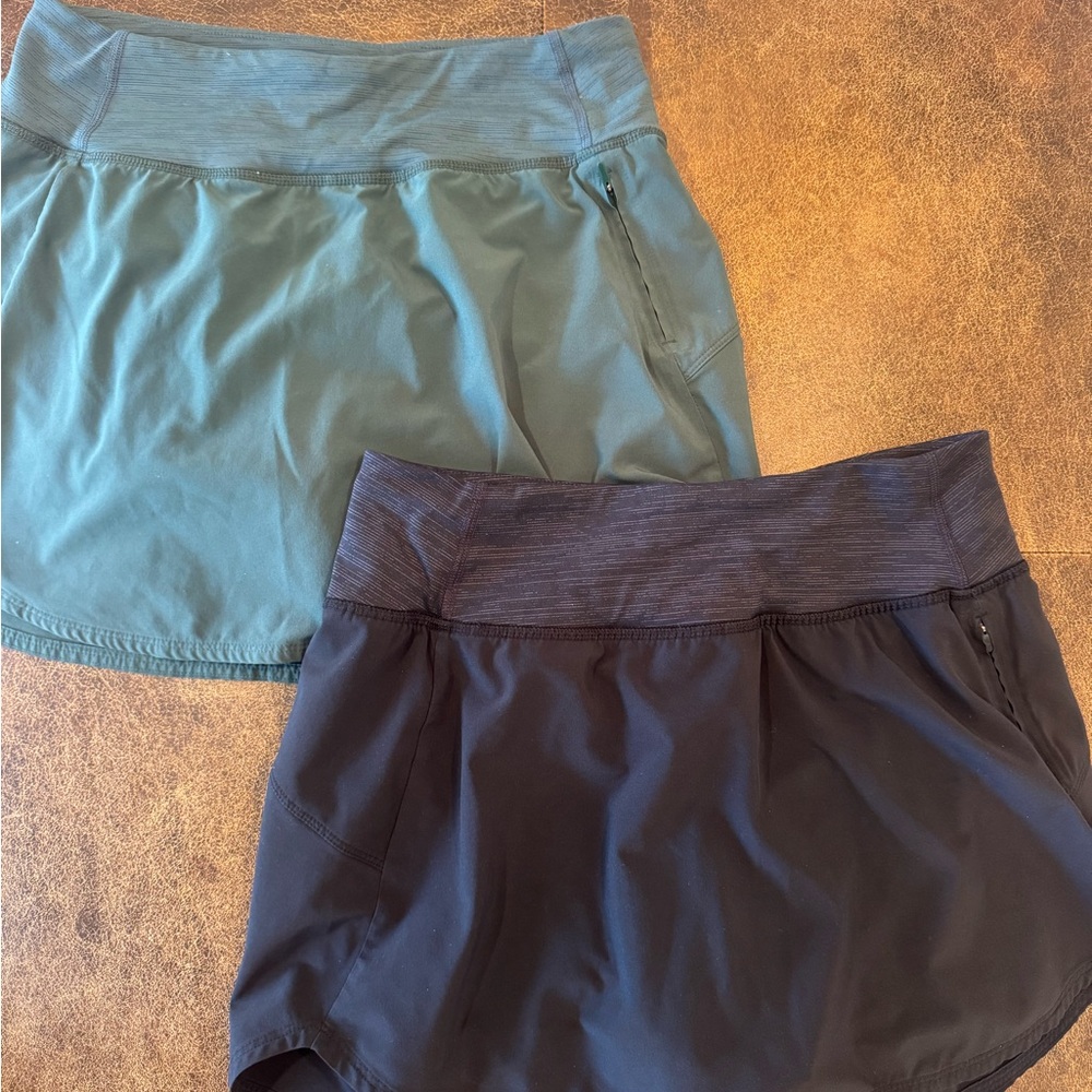 Outdoor Voices Women's Skorts - Teal and Black